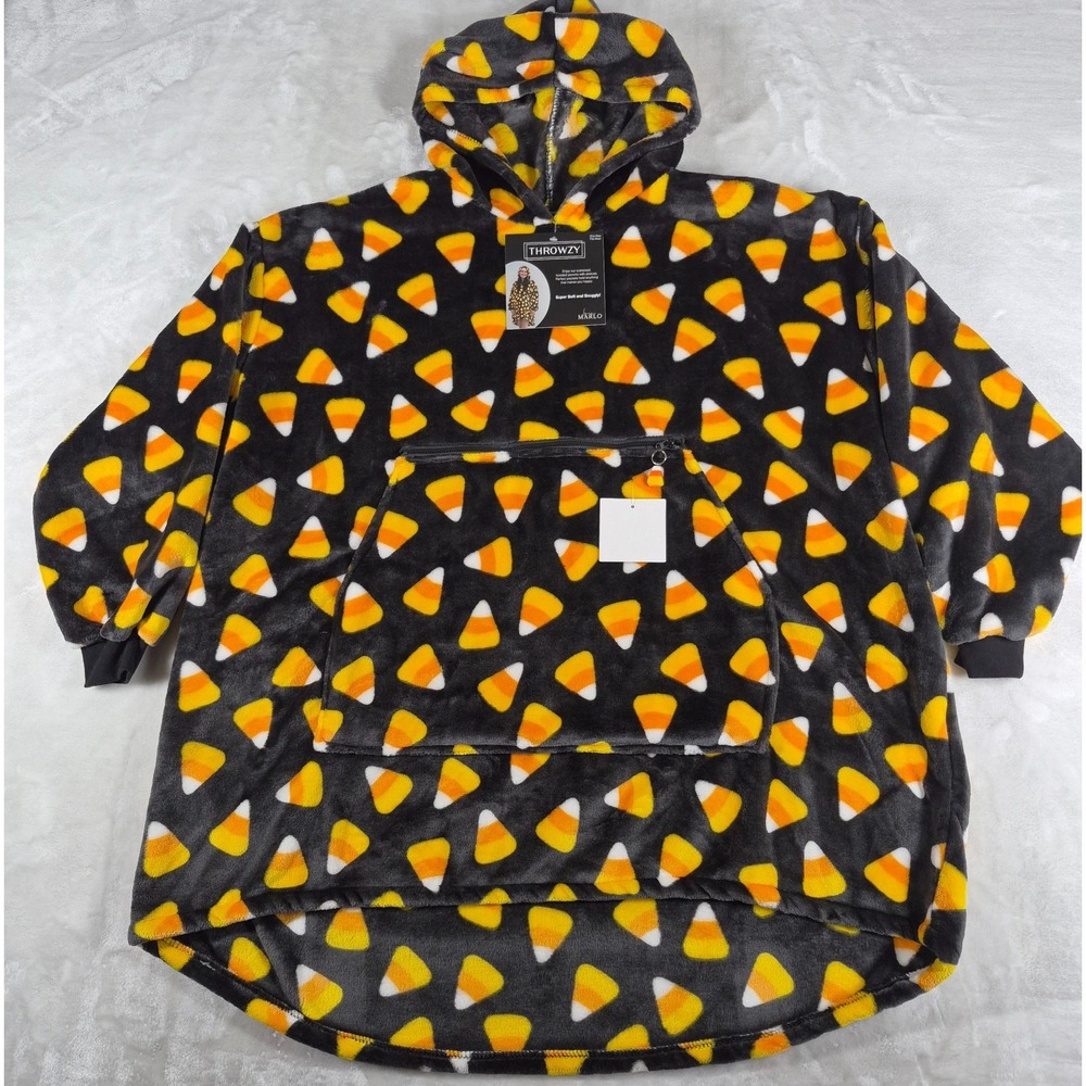 Throwzy By Marlo Lorenz Blanket Pullover Women's One Size Halloween Candy NWT‎